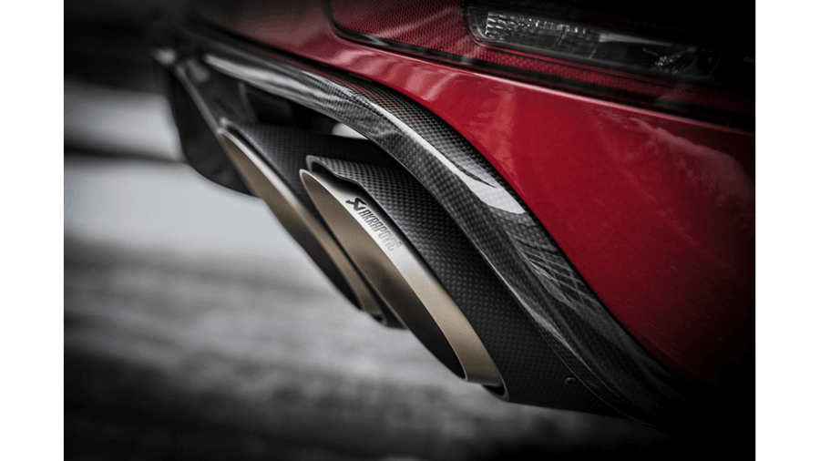 Akrapovic Slip On Line S-PO/TI/7H